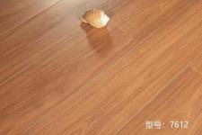 三层实木整芯直贴7612